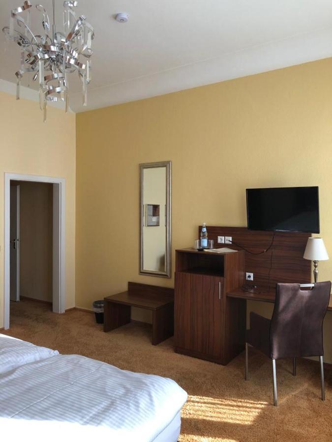 Hotel Restaurant Nassauer Loewen ภายนอก รูปภาพ