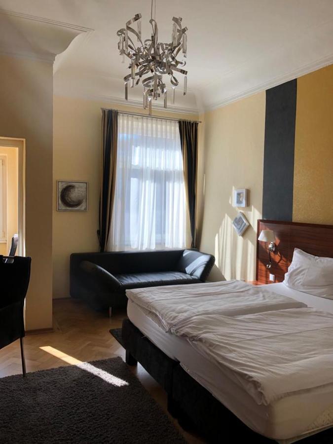 Hotel Restaurant Nassauer Loewen ภายนอก รูปภาพ